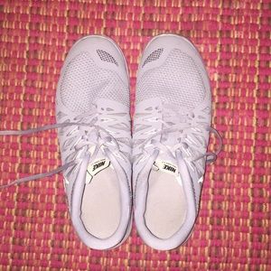 Nike 5.0 Free running shoe